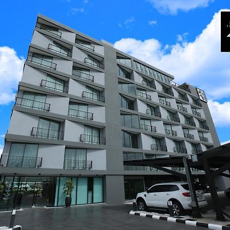 קנצ'נבורי The 28Th Hotel מראה חיצוני תמונה